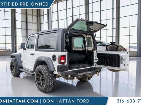 Used 2020 Jeep Wrangler Sport AWD/4WD image 28