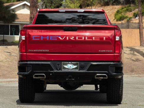 Used 2020 Chevrolet Silverado 1500 Custom Trail Boss w/ Custom Convenience Package image 12