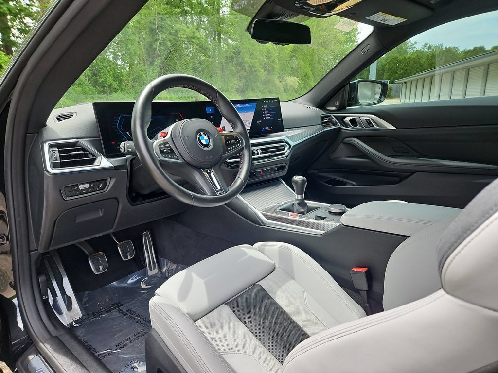 Used 2024 BMW M4 Coupe w/ Executive Package RWD image 4