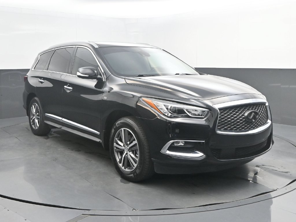 Used 2020 INFINITI QX60 Luxe w/ Essential Package FWD image 9