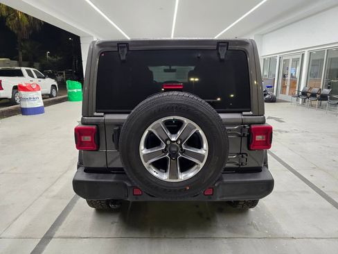 Certified 2021 Jeep Wrangler Unlimited Sahara image 5