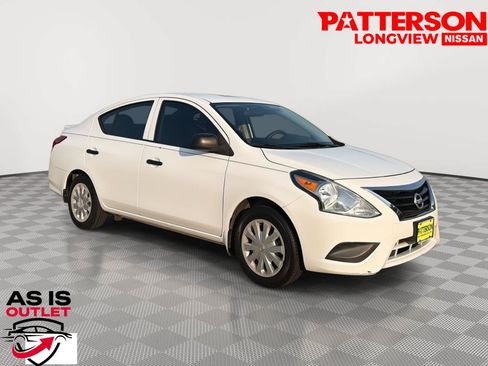Used 2015 Nissan Versa S Plus FWD image 1