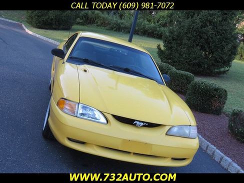 Used 1994 Ford Mustang GT image 14