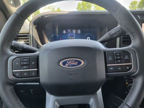 Used 2025 Ford F250 Lariat w/ FX4 Off-Road Package AWD/4WD image 11