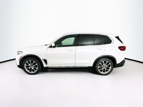 Used 2024 BMW X5 sDrive40i RWD image 4