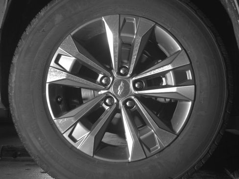 Used 2025 Chevrolet Equinox LT FWD image 15