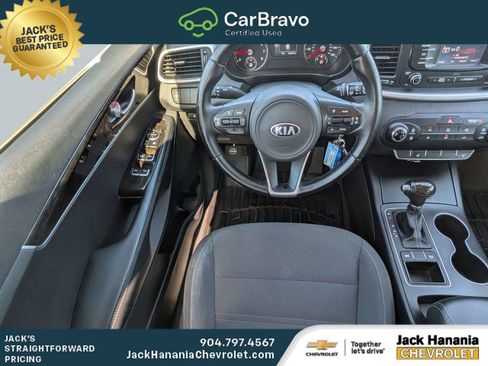 Used 2016 Kia Sorento LX w/ LX Convenience Package FWD image 16
