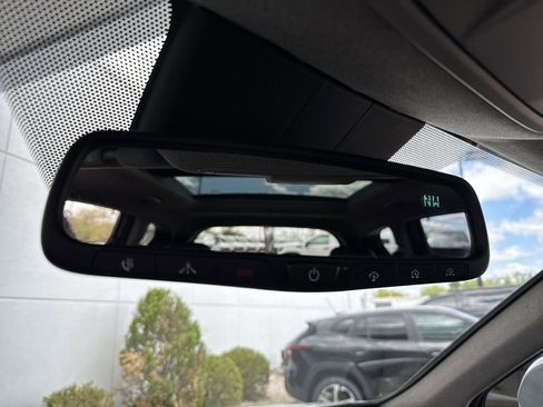 Used 2020 Hyundai Santa Fe Limited AWD/4WD image 30