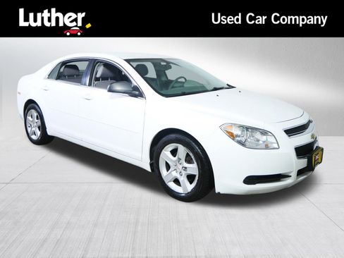 Used 2011 Chevrolet Malibu LS FWD image 1