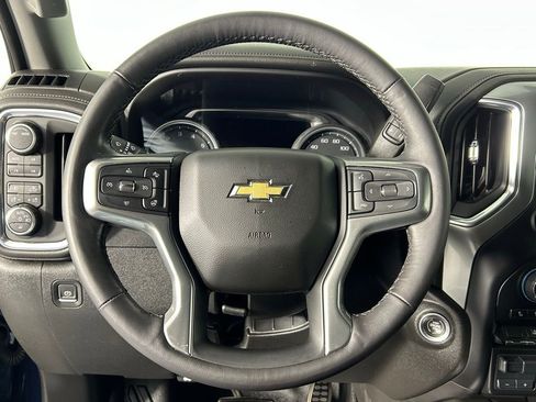 Used 2022 Chevrolet Silverado 2500 LTZ w/ LTZ Premium Package image 25