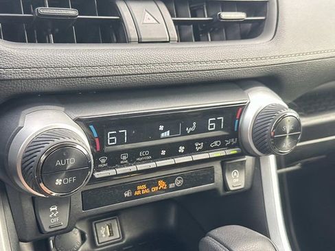 Used 2024 Toyota RAV4 XLE image 24