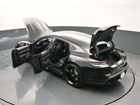 Certified 2024 Porsche Taycan GTS AWD/4WD image 30