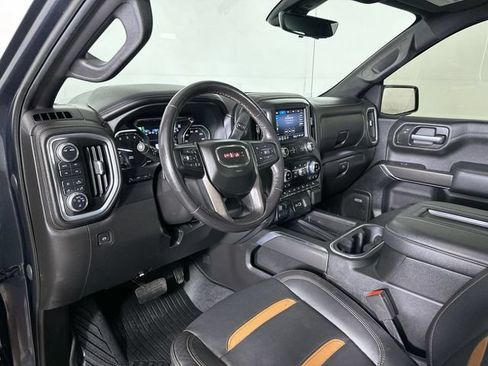 Used 2021 GMC Sierra 1500 AT4 w/ AT4 Value Package AWD/4WD image 10