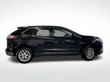 Used 2021 Ford Edge SEL w/ Convenience Package image 2
