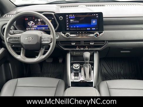 Used 2024 Chevrolet Colorado Trail Boss w/ Advanced Trailering Package image 15