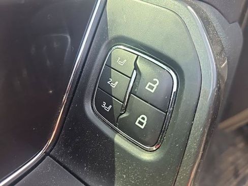 Used 2023 Ford F150 Lariat w/ Equipment Group 502A High AWD/4WD image 15