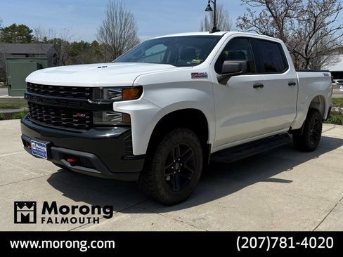 Used 2021 Chevrolet Silverado 1500 Custom Trail Boss w/ Safety Confidence Package AWD/4WD image 2
