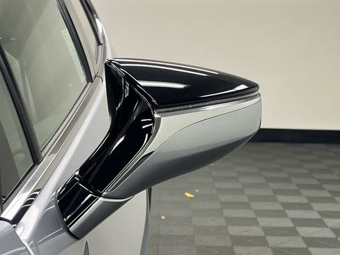 Certified 2024 Lexus UX 250h FWD image 22