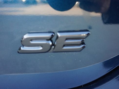 Used 2021 Toyota Camry SE w/ Audio Upgrade Package image 32