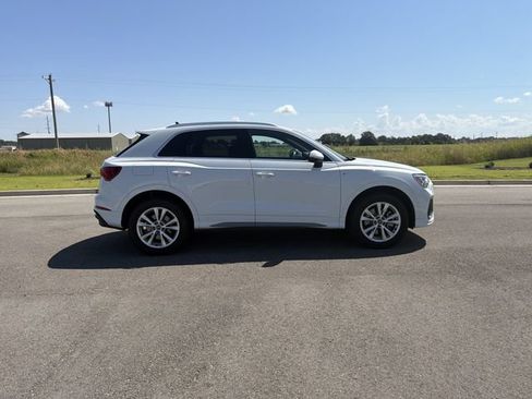 Used 2025 Audi Q3 2.0T Premium AWD/4WD image 6