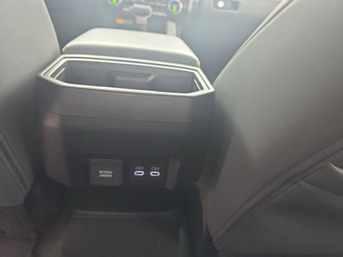 Used 2025 Toyota Tacoma Trailhunter image 13