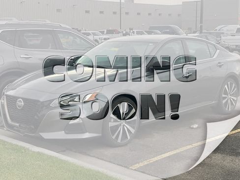 Used 2021 Nissan Altima 2.5 SR FWD image 1