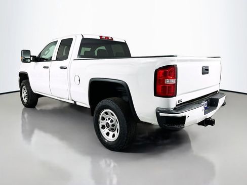 Used 2017 GMC Sierra 2500 4x4 Double Cab w/ Sierra Convenience Package image 5