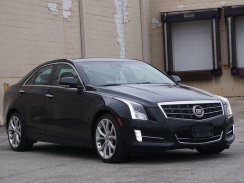 Used 2014 Cadillac ATS Performance w/ Cold Weather Package image 3