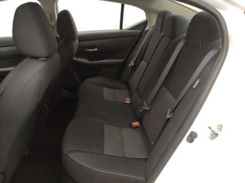 Used 2022 Nissan Sentra SV FWD image 18