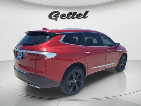Used 2023 Buick Enclave Essence w/ Sport Touring Edition FWD image 5