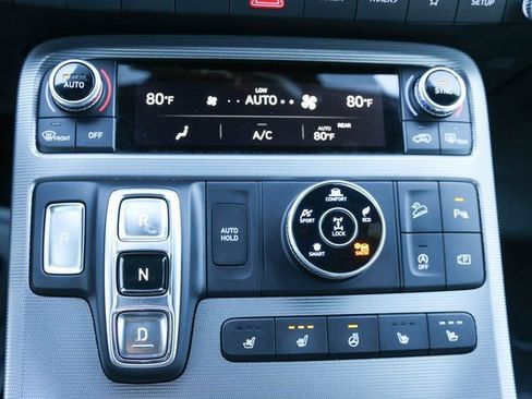 Used 2024 Hyundai Palisade Calligraphy image 31