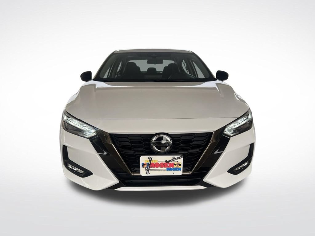 Certified 2023 Nissan Sentra SR FWD image 2