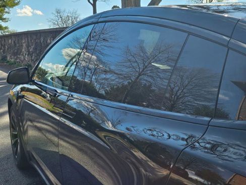 Used 2023 Tesla Model X Plaid image 23