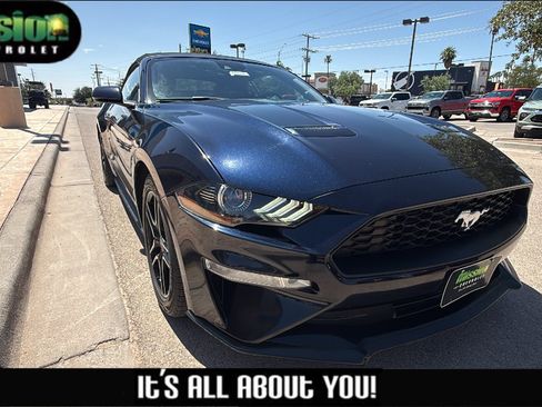 Used 2021 Ford Mustang Premium RWD image 1