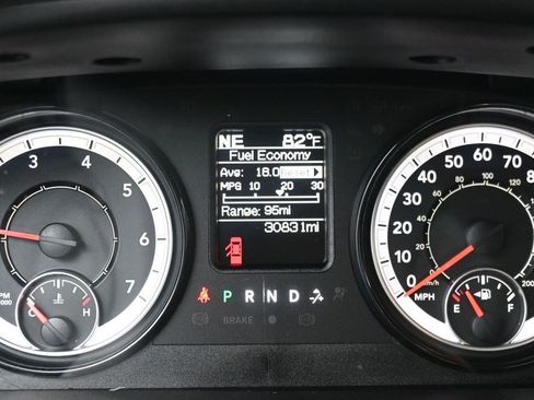 Used 2021 RAM 1500 Warlock AWD/4WD image 14