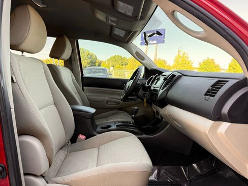 Used 2013 Toyota Tacoma 2WD Double Cab w/ Convenience Pkg image 23