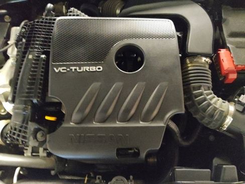 Used 2020 Nissan Altima 2.0 Platinum image 30