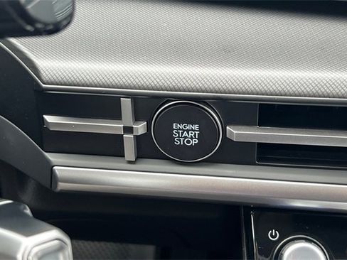 New 2026 Hyundai Santa Fe SEL image 23