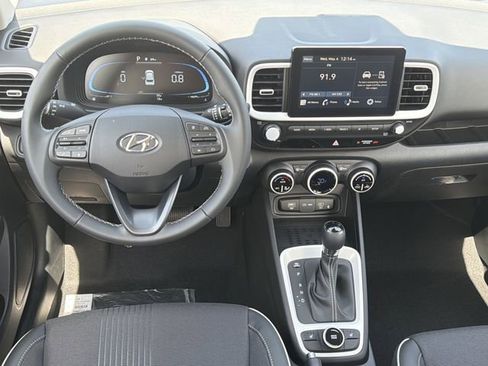 New 2026 Hyundai Venue SEL FWD image 22