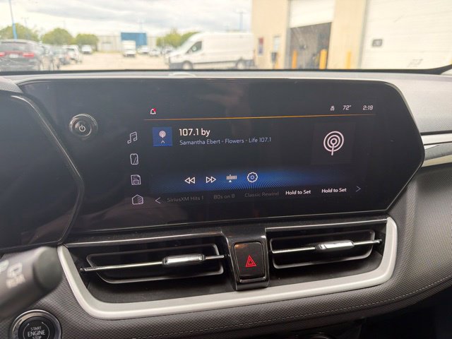 Used 2025 Chevrolet TrailBlazer LT FWD image 23
