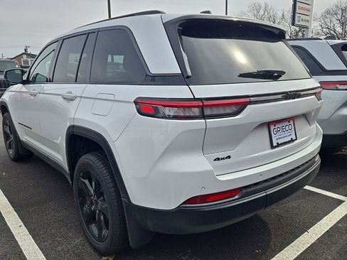 New 2026 Jeep Grand Cherokee Limited w/ Limited Altitude Package image 6
