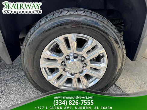 Used 2021 GMC Sierra 2500 Denali w/ Denali Ultimate Package AWD/4WD image 34