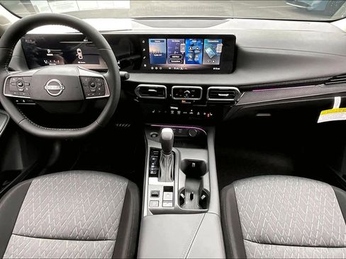 New 2026 Nissan Sentra SV image 5