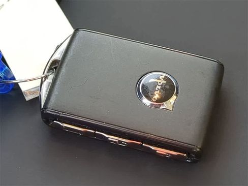 Certified 2026 Volvo XC90 B6 Plus w/ Protection Package Premier image 35