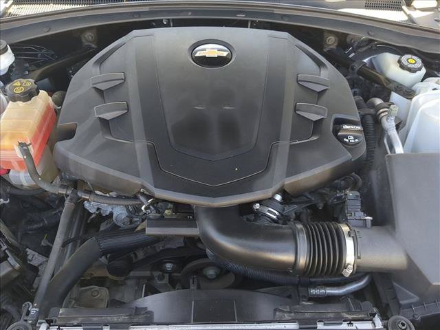 Used 2018 Chevrolet Camaro LT RWD image 21