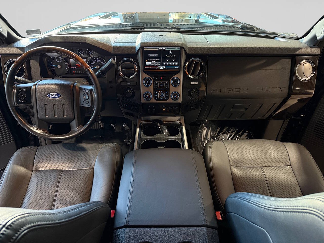Used 2015 Ford F350 Platinum AWD/4WD image 14