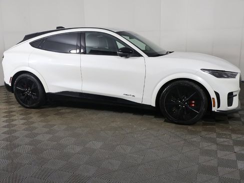 Used 2025 Ford Mustang Mach-E GT image 20