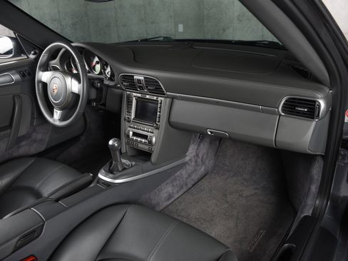 Used 2006 Porsche 911 Carrera S image 33