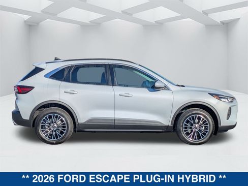 New 2026 Ford Escape SE FWD image 3