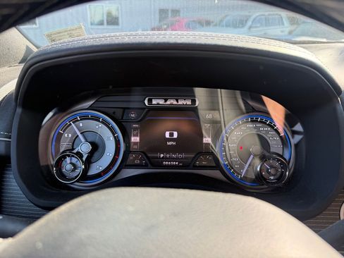 Used 2020 RAM 2500 Limited AWD/4WD image 10